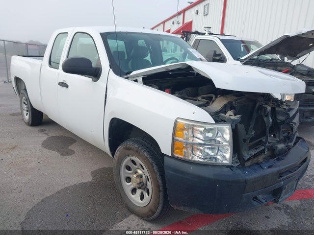 Salvage Chevrolet Silverado 1500 Image