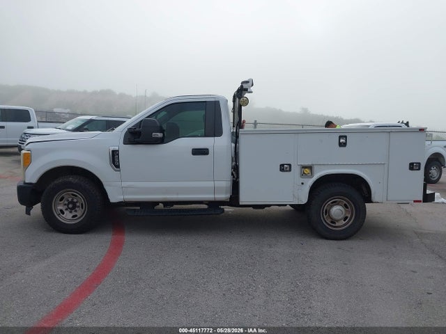 Ford F-250 Xl
