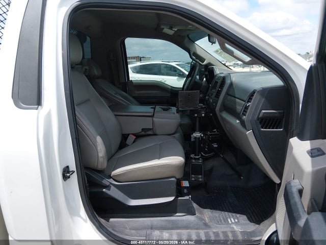 Ford F-250 Xl
