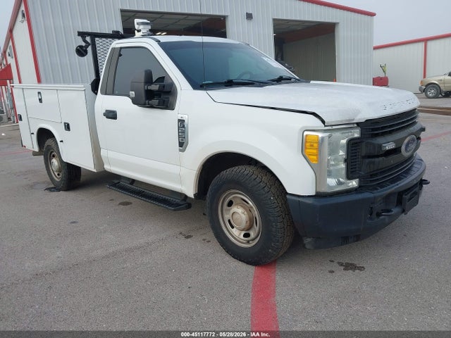 Salvage Ford F-250 Image