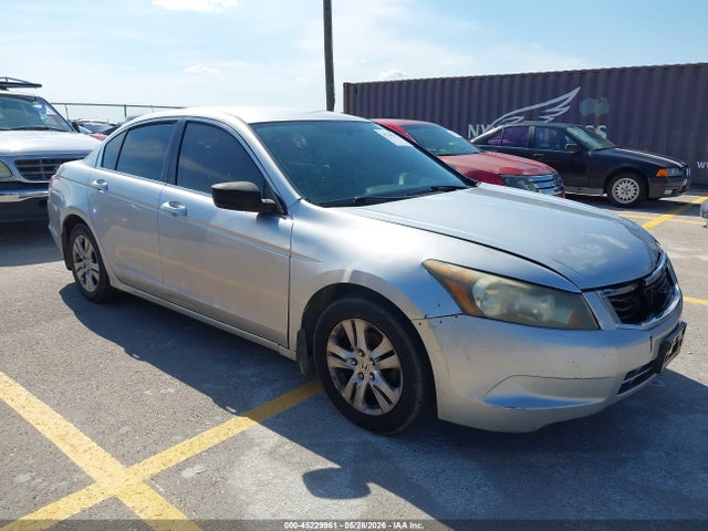 Salvage Honda Accord Image