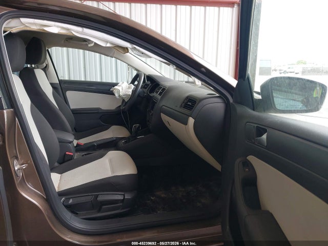 Volkswagen Jetta 2.0l S