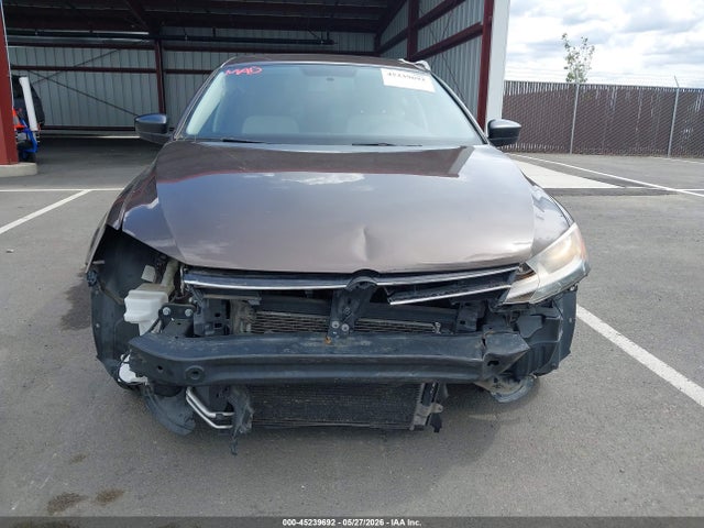 Volkswagen Jetta 2.0l S