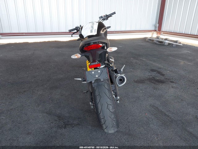 Ducati Monster 797