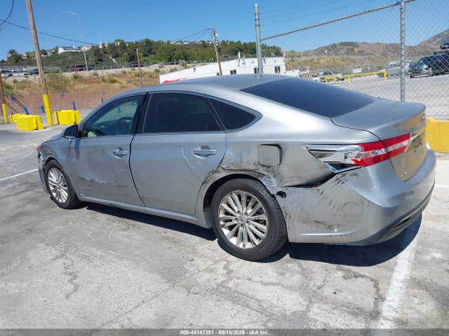 Toyota Avalon Hybrid