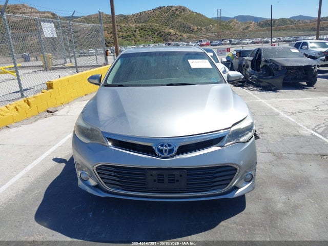 Toyota Avalon Hybrid