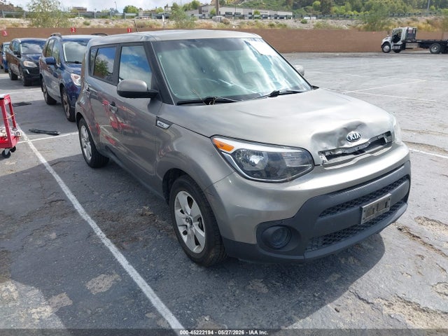 Salvage Kia Soul Image