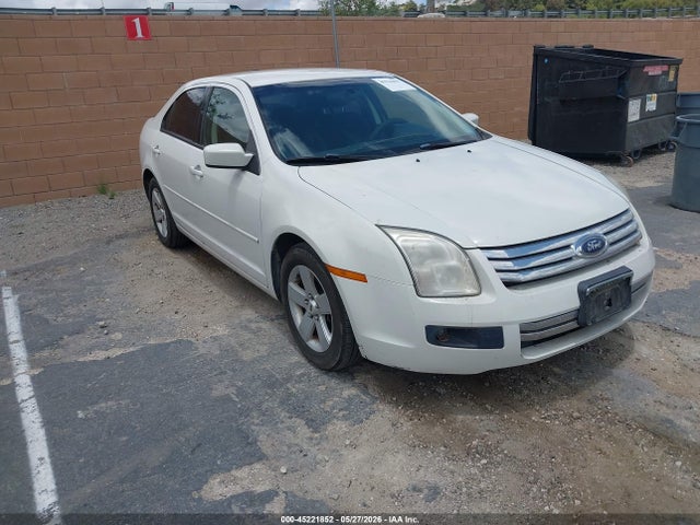 Salvage Ford Fusion Image