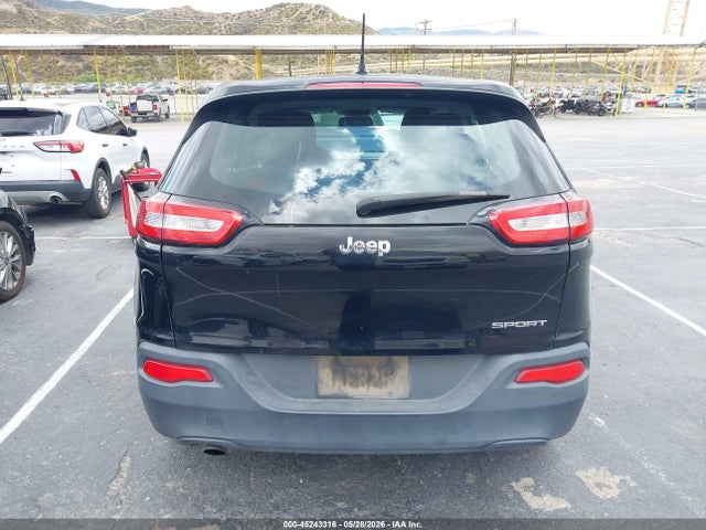 Jeep Cherokee Sport Fwd