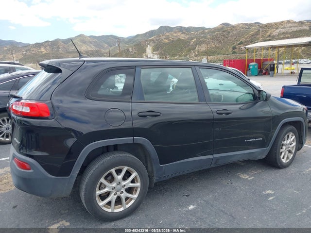 Jeep Cherokee Sport Fwd