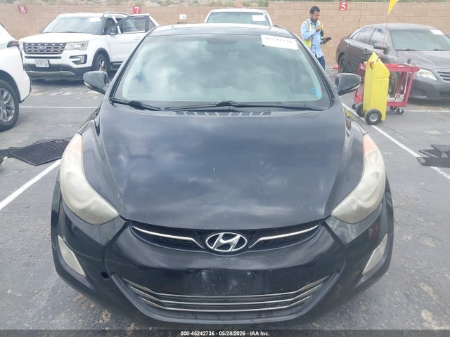 Hyundai ELANTRA Limited