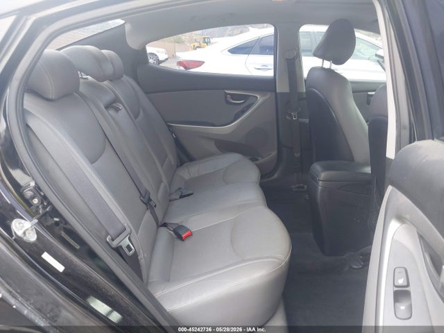 Hyundai ELANTRA Limited