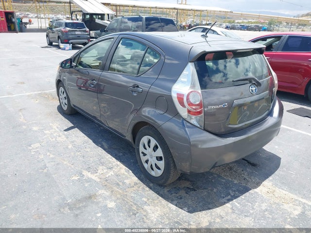 Toyota Prius c Two