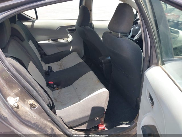 Toyota Prius c Two