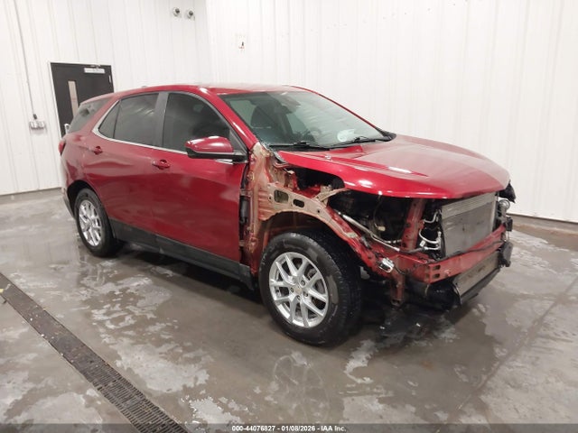 Salvage Chevrolet Equinox Image