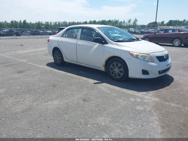Salvage Toyota Corolla Image