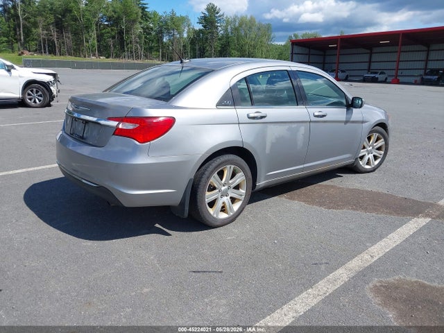 Chrysler 200 Touring