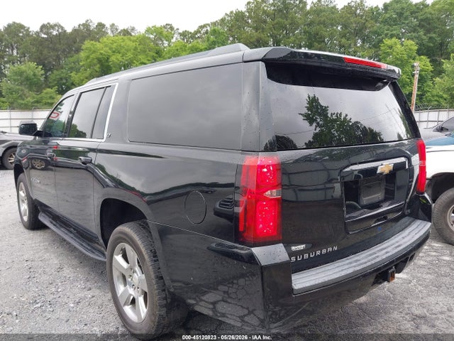 Chevrolet Suburban Lt