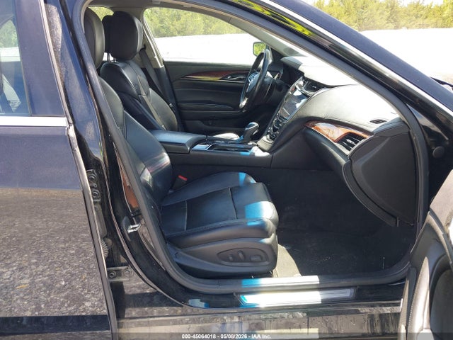 Cadillac CTS Luxury