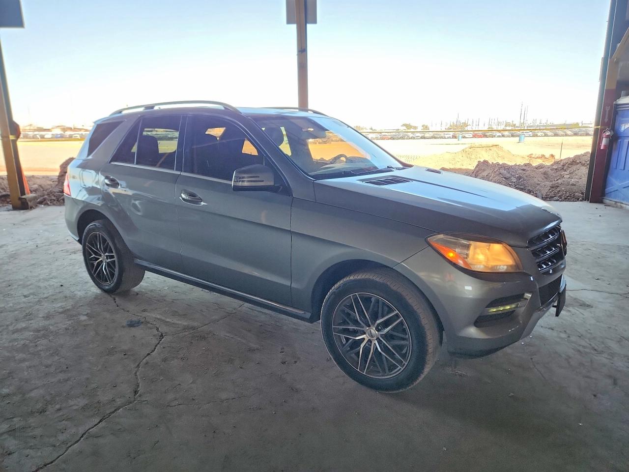 Mercedes-Benz M-Class 350
