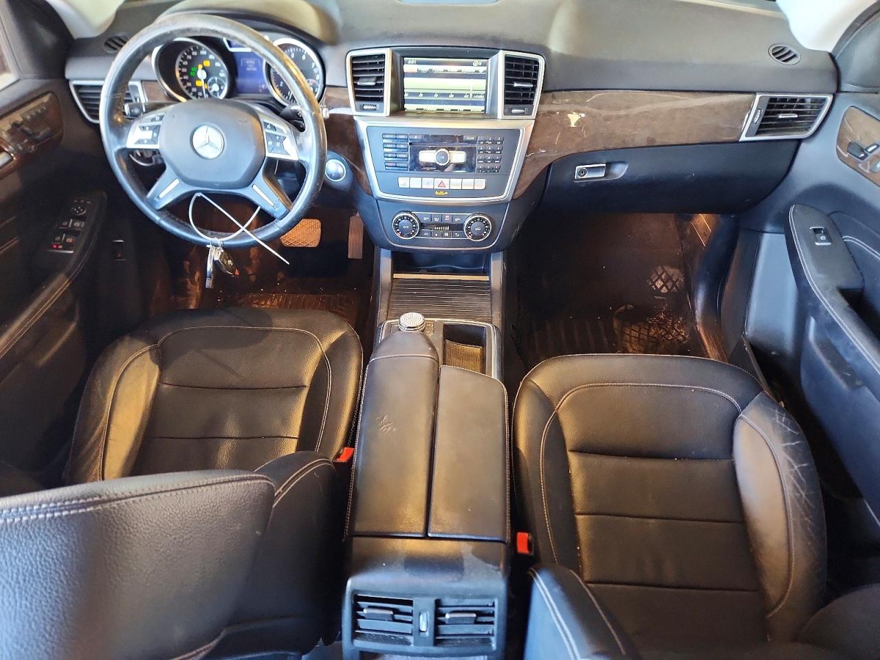 Mercedes-Benz M-Class 350