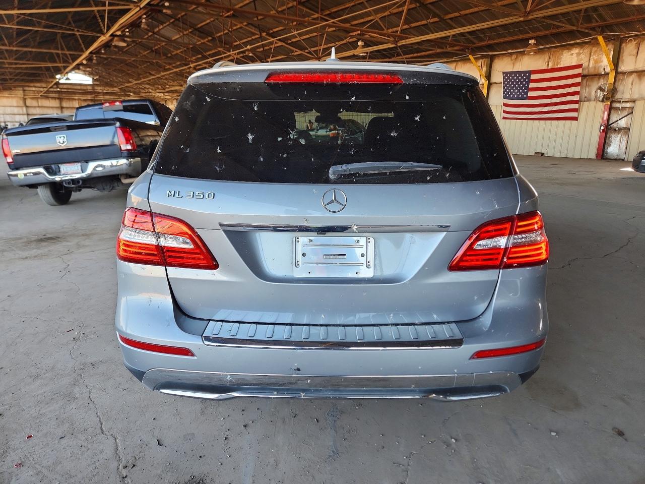 Mercedes-Benz M-Class 350