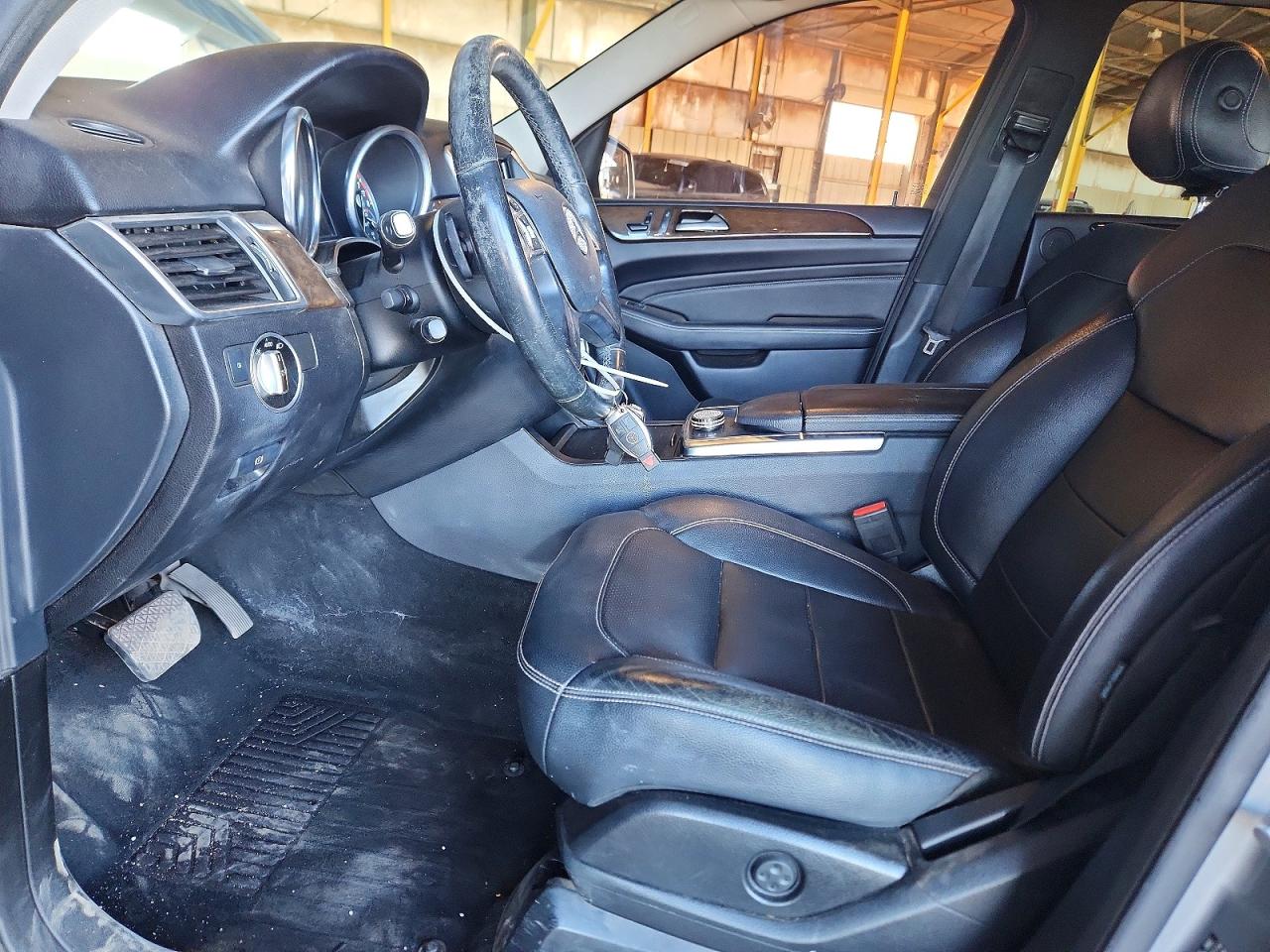 Mercedes-Benz M-Class 350