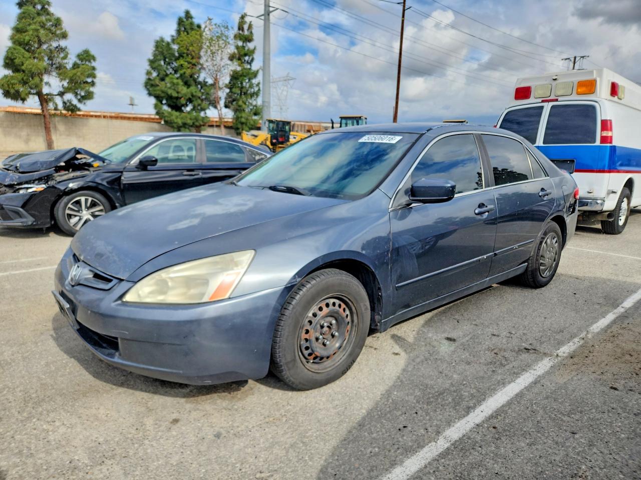 Salvage Honda Accord Image