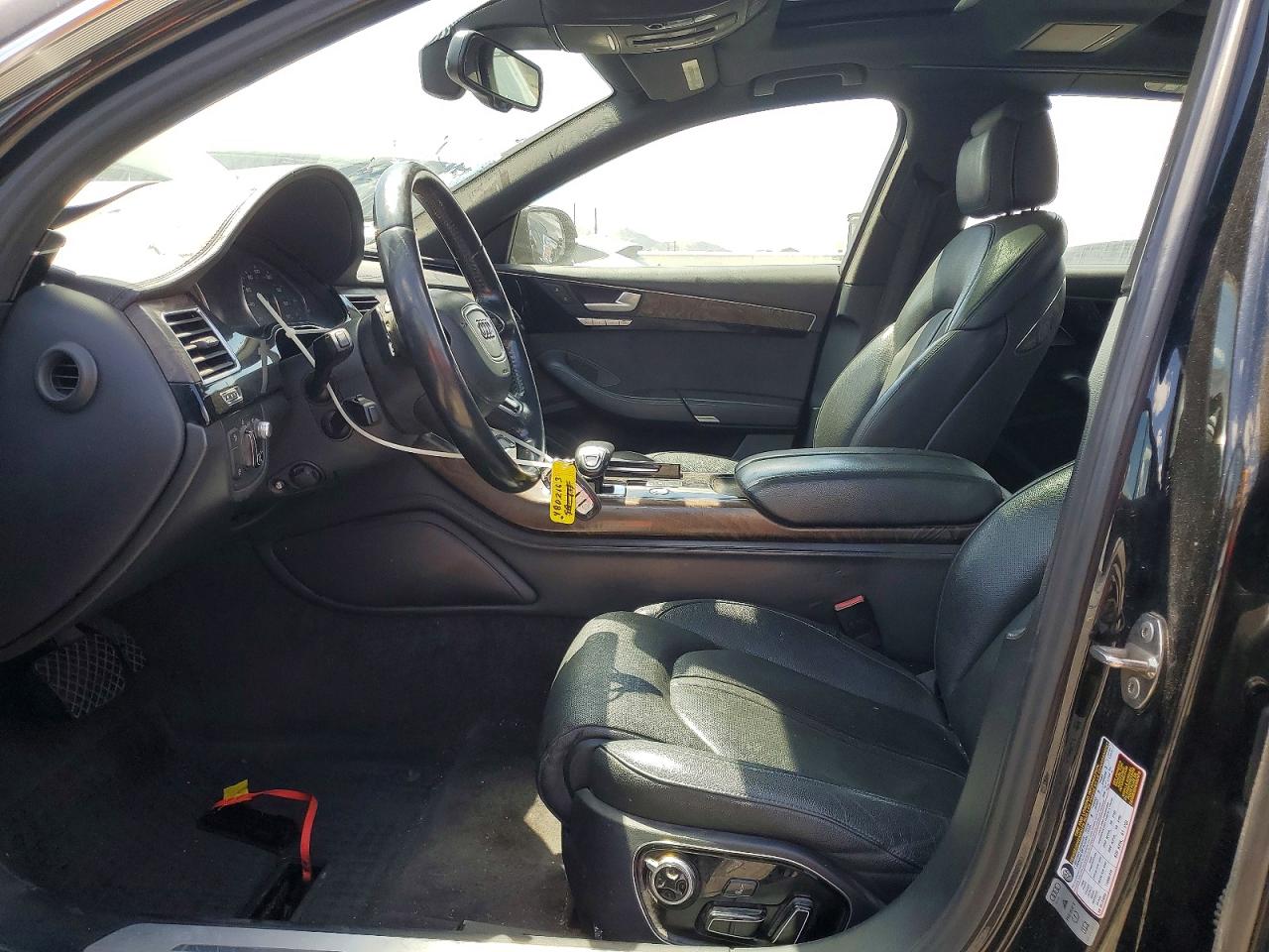 Audi A8 L Quattro