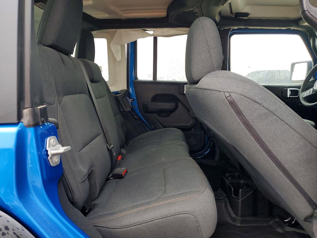 Jeep Wrangler Sport