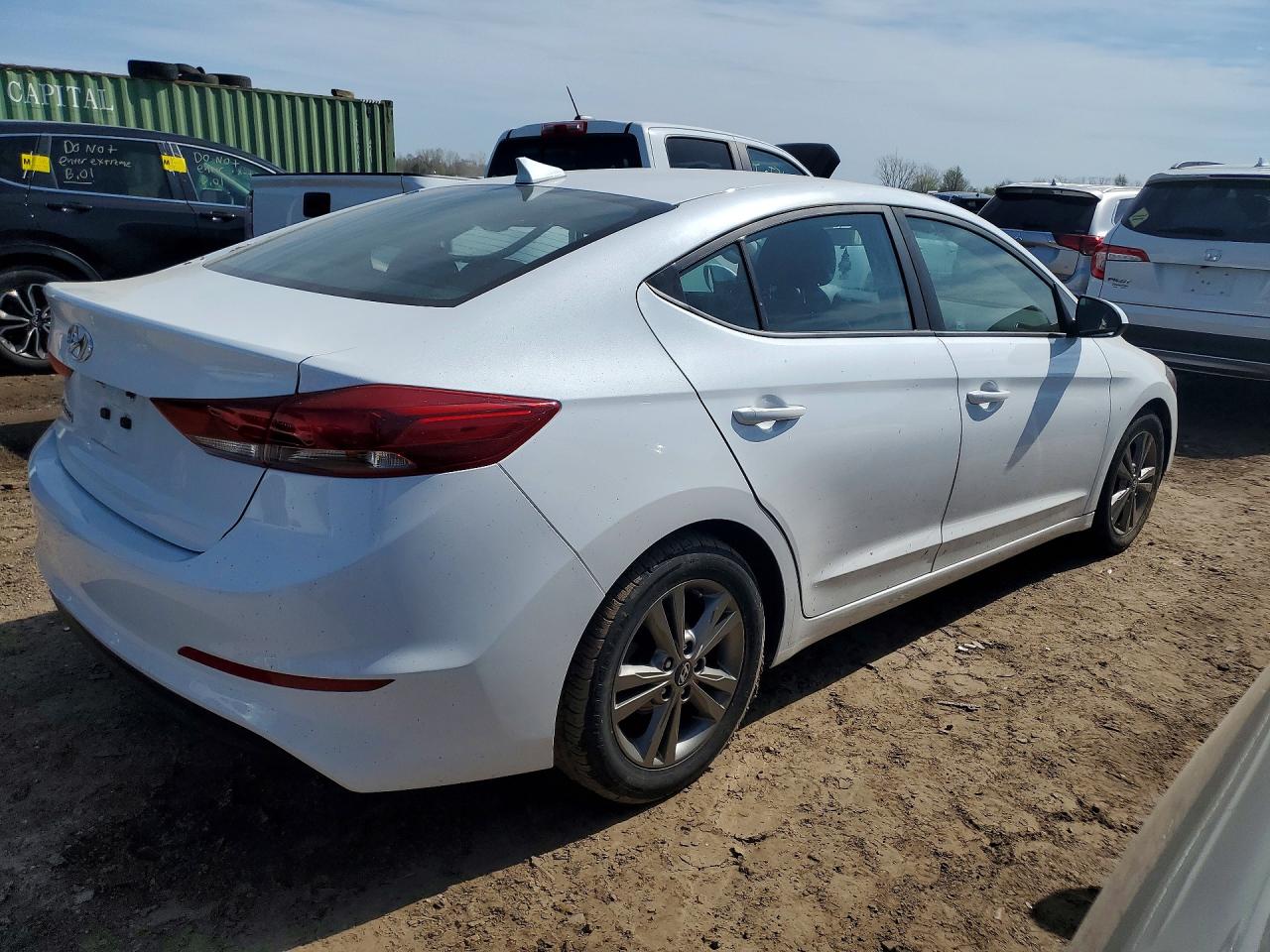 Hyundai ELANTRA Sel