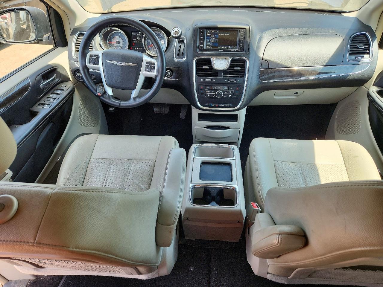 Chrysler Minivan Touring L