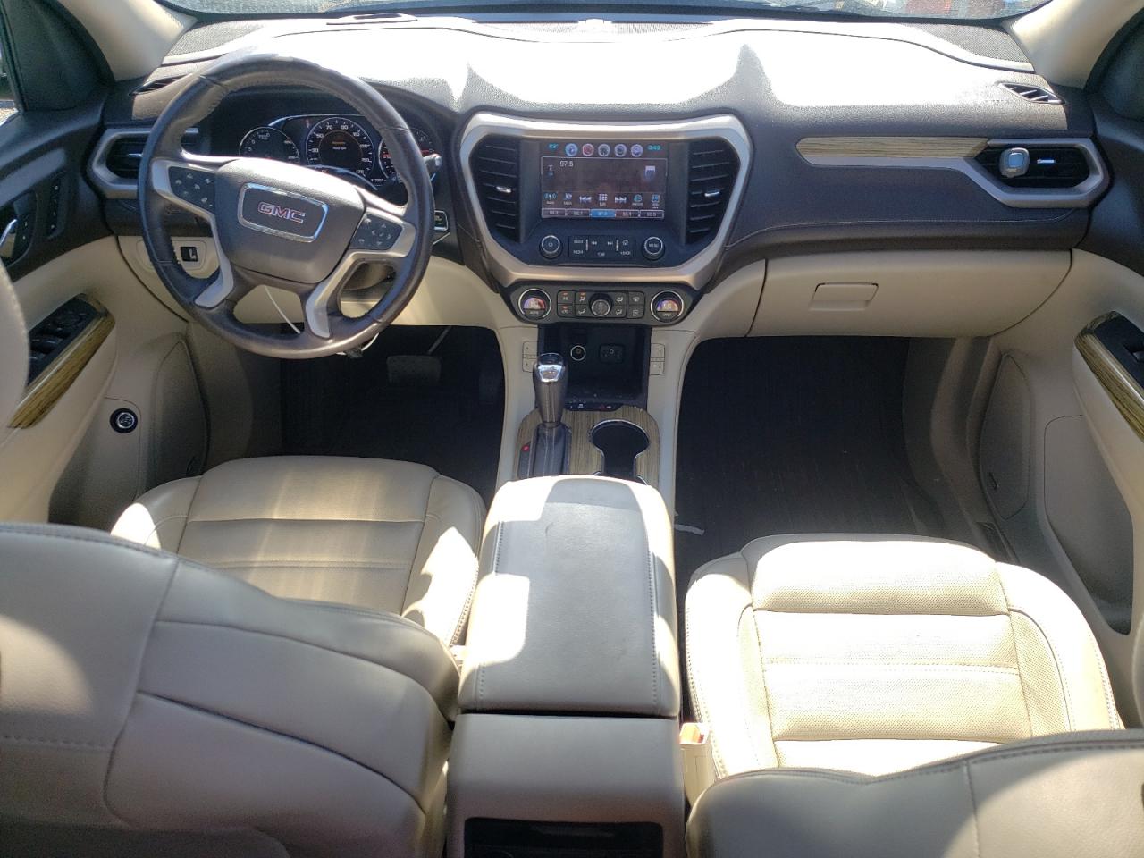 GMC Acadia Denali