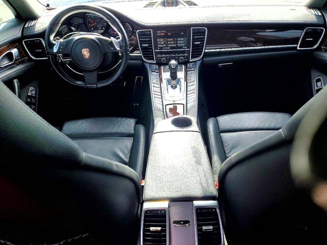 Porsche Panamera 2