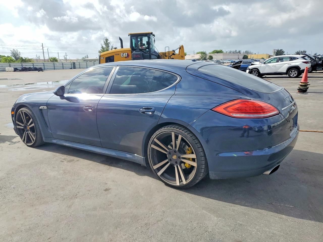 Porsche Panamera 2