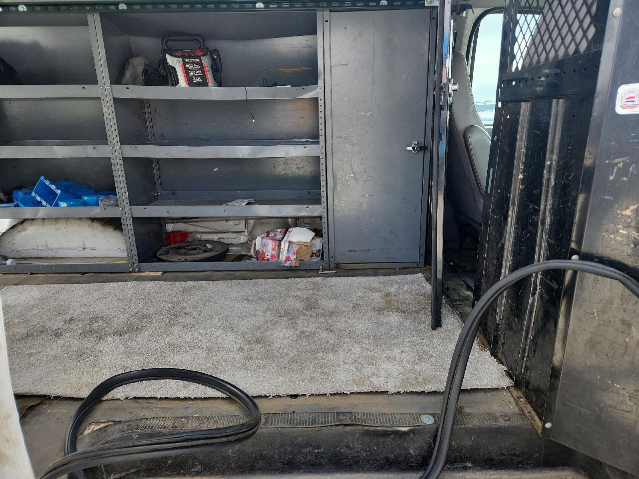 Ford Econoline E350 Super Duty Van