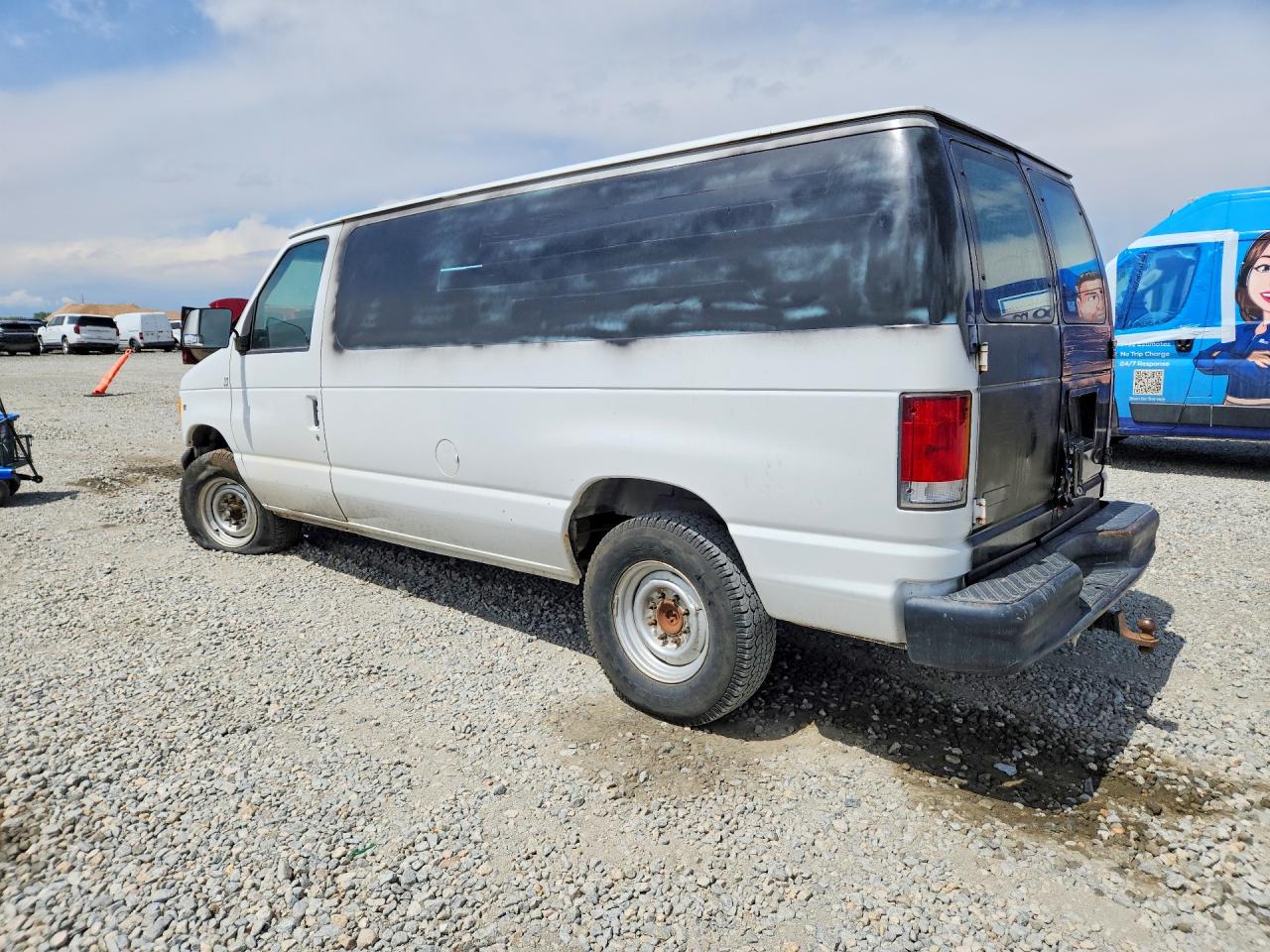 Ford Econoline E350 Super Duty Van
