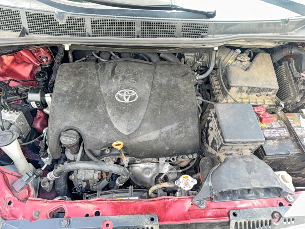 Toyota Sienna Le 8-passenger