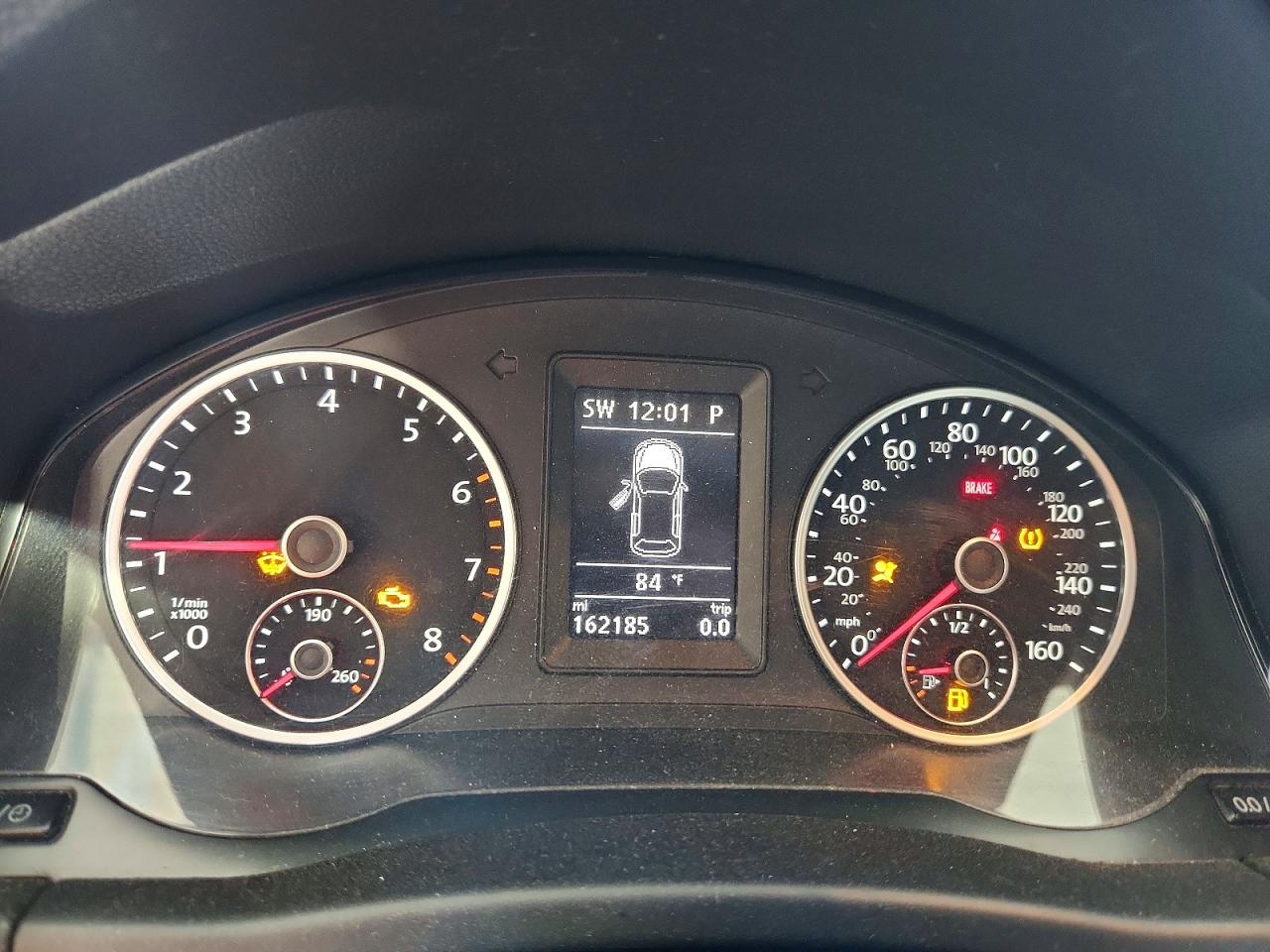 Volkswagen Tiguan S