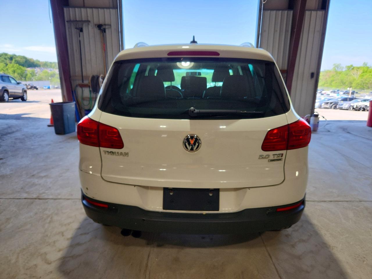 Volkswagen Tiguan S