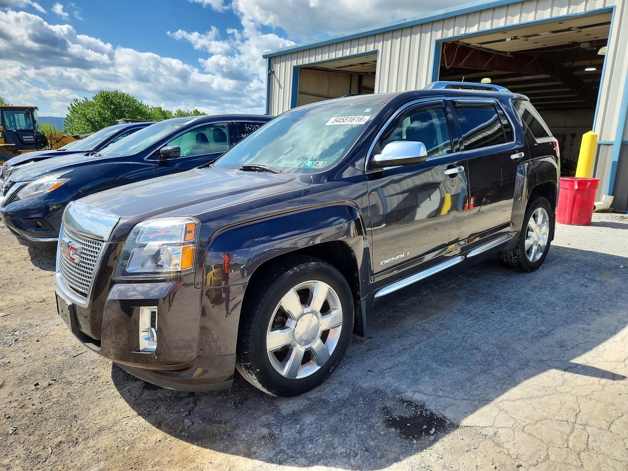 Salvage GMC Terrain Image