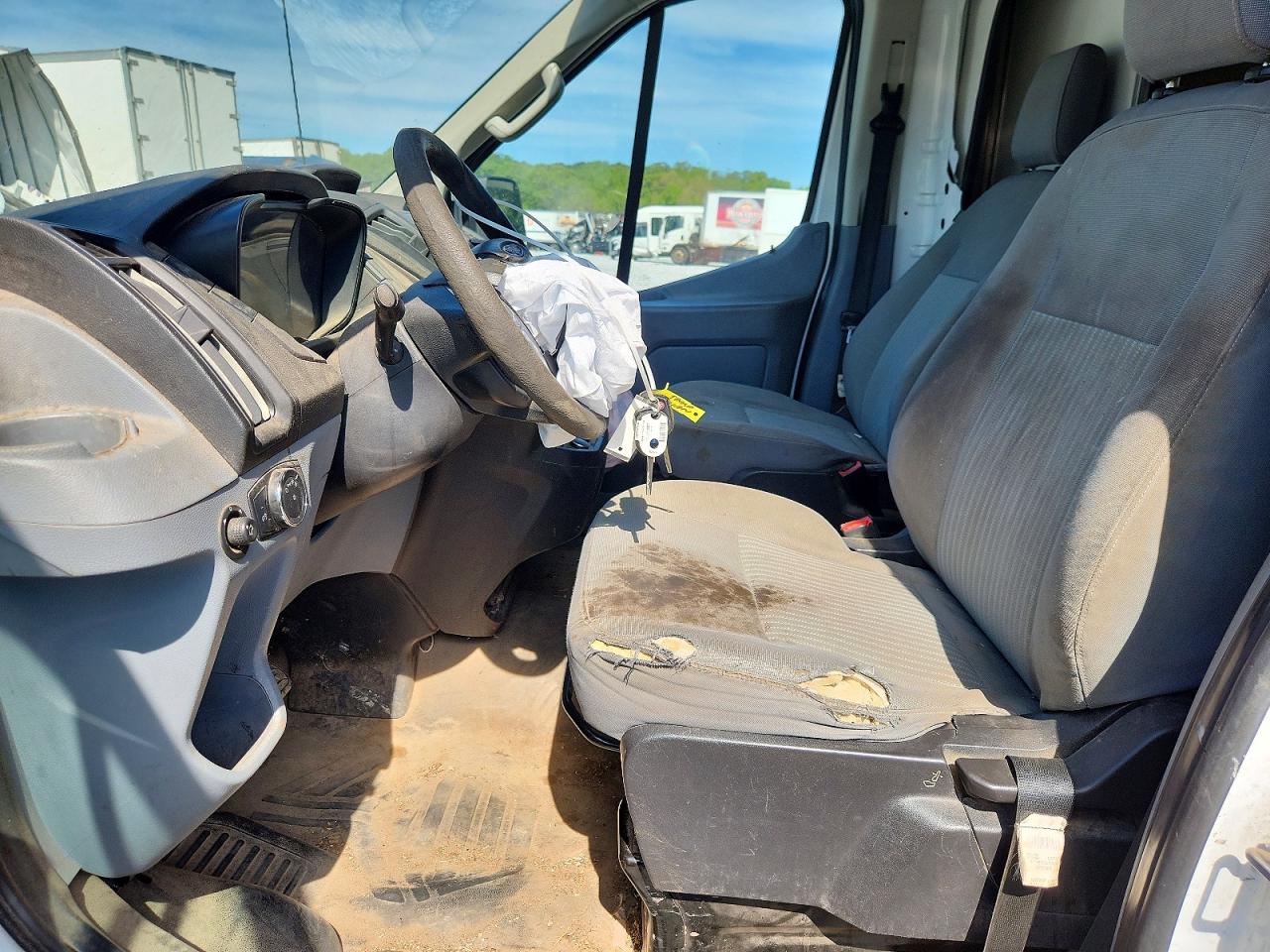 Ford Transit T-250