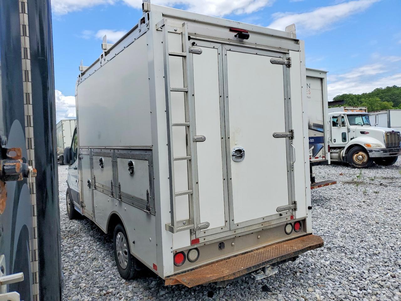 Ford Transit T-250