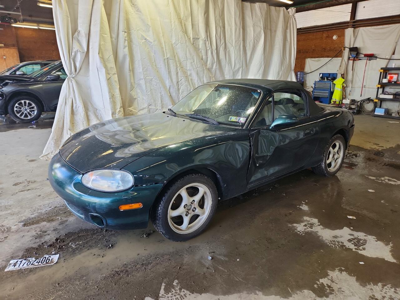Salvage Mazda Mx5 Image