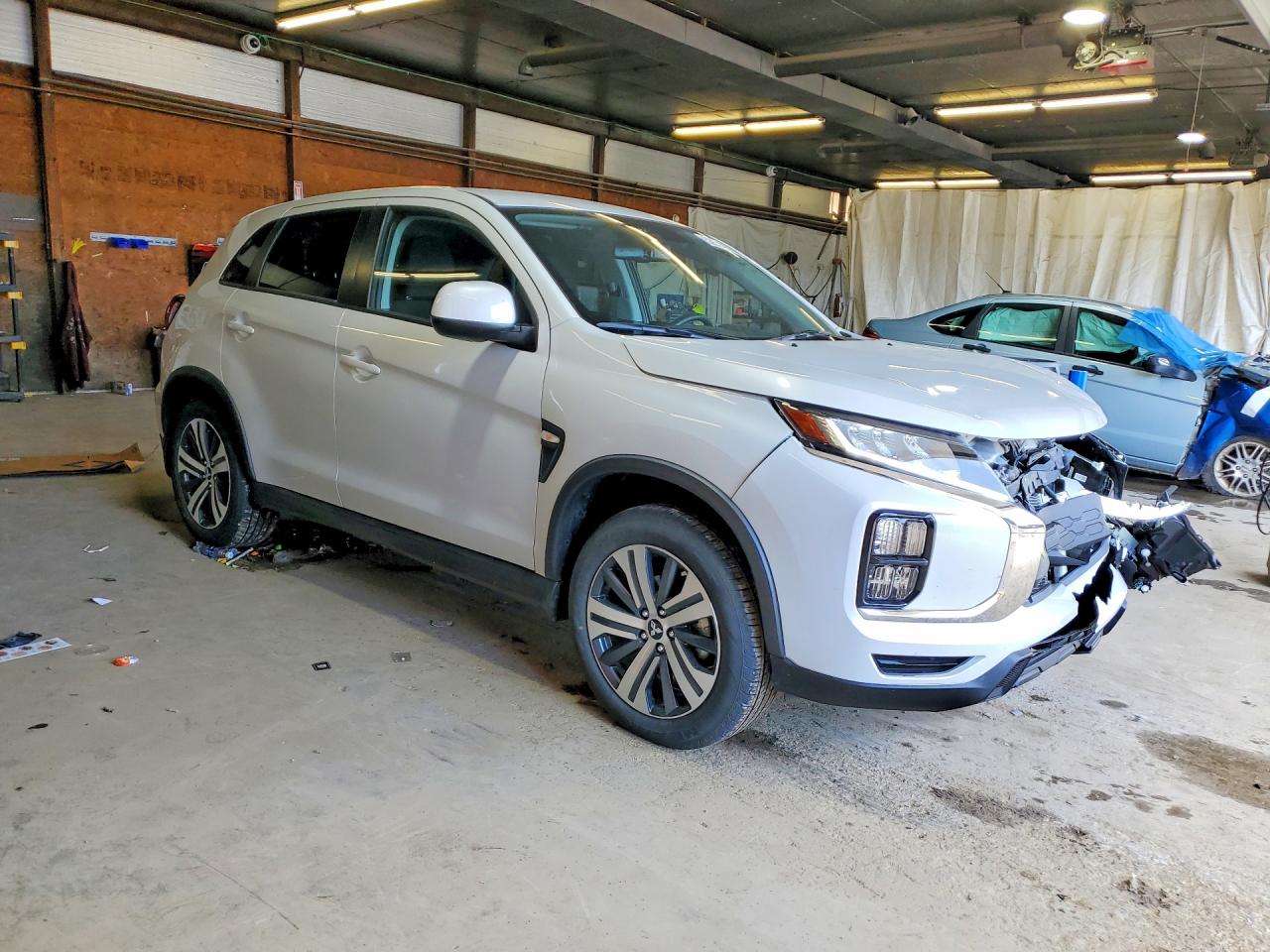 Mitsubishi Outlander S