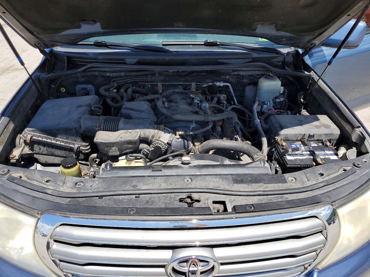 Toyota Land Cruis Base