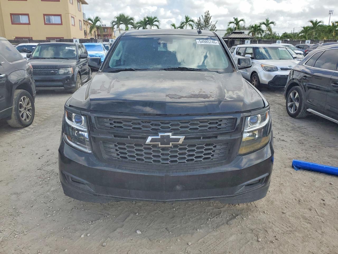 Chevrolet Suburban C1500 Lt
