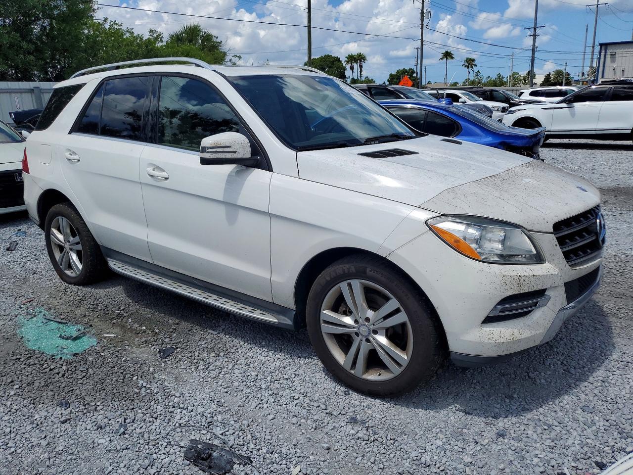 Mercedes-Benz M-Class 350 Bluetec