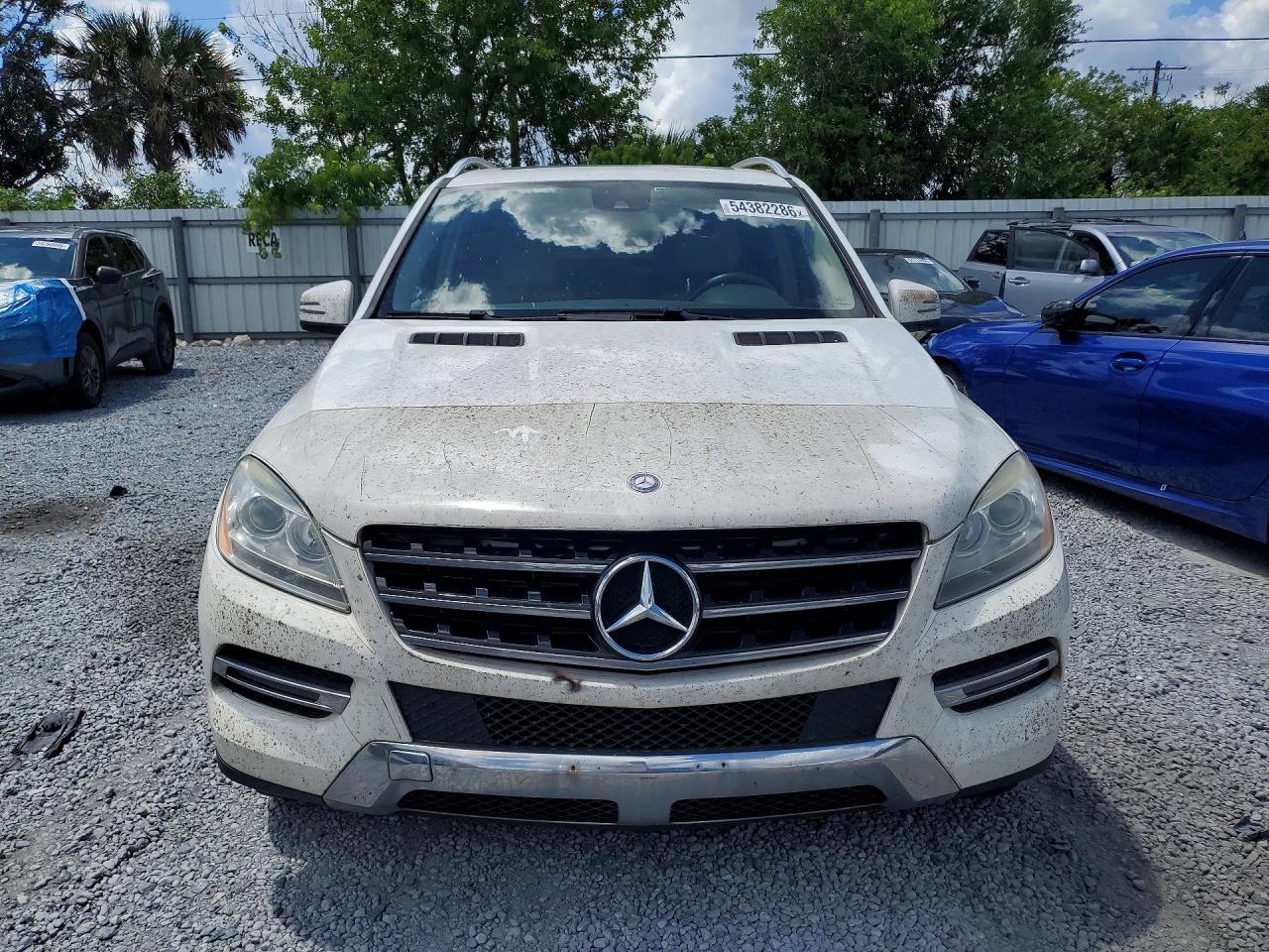 Mercedes-Benz M-Class 350 Bluetec