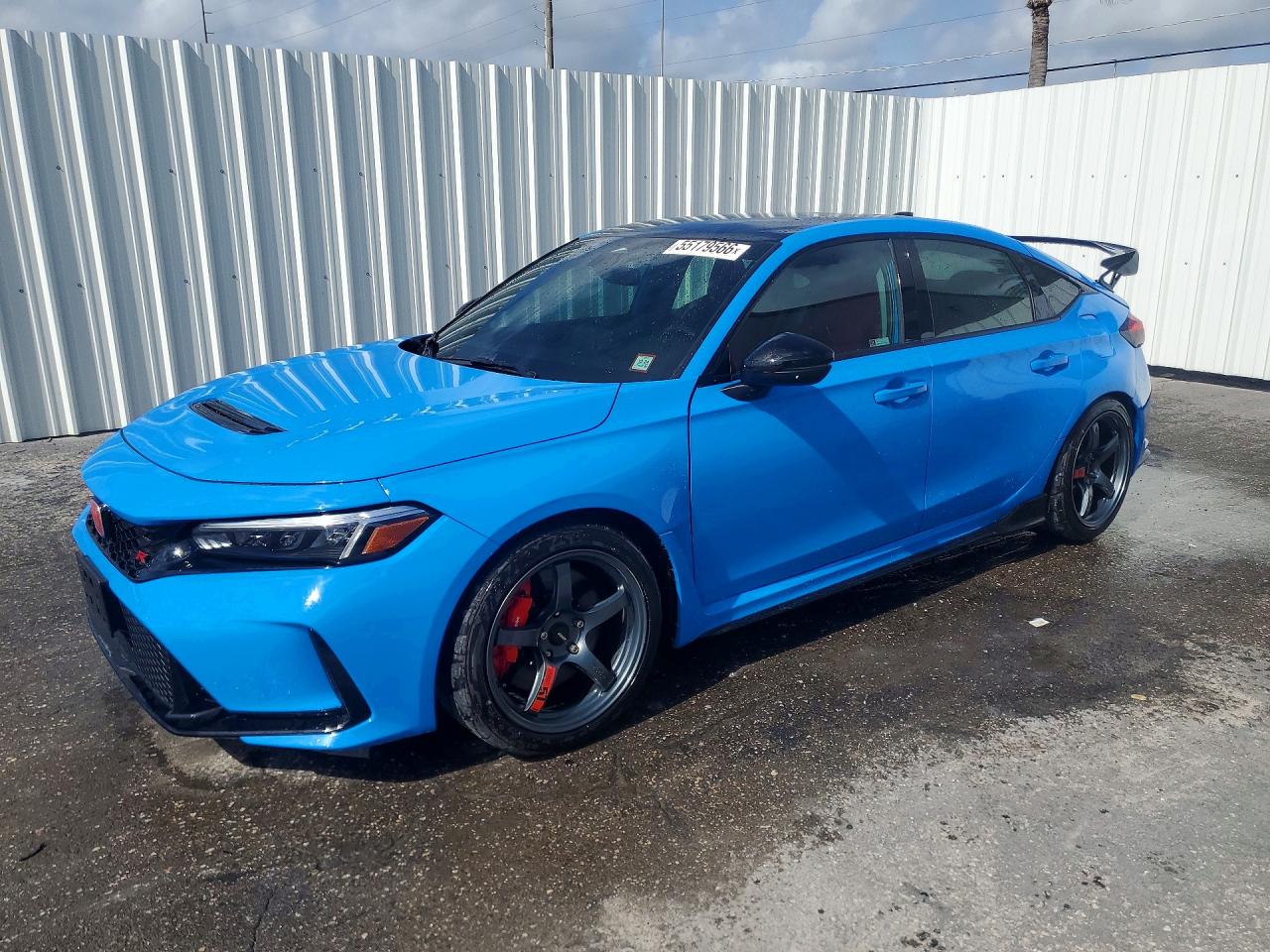Salvage Honda Civic Image